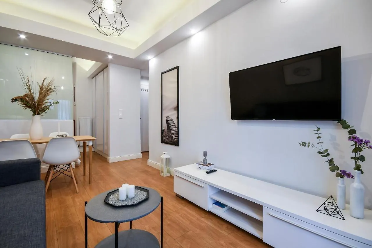 Apartment #Skgh Αvra & Ariadni Suites - Whitetower Citycenter Thessaloniki