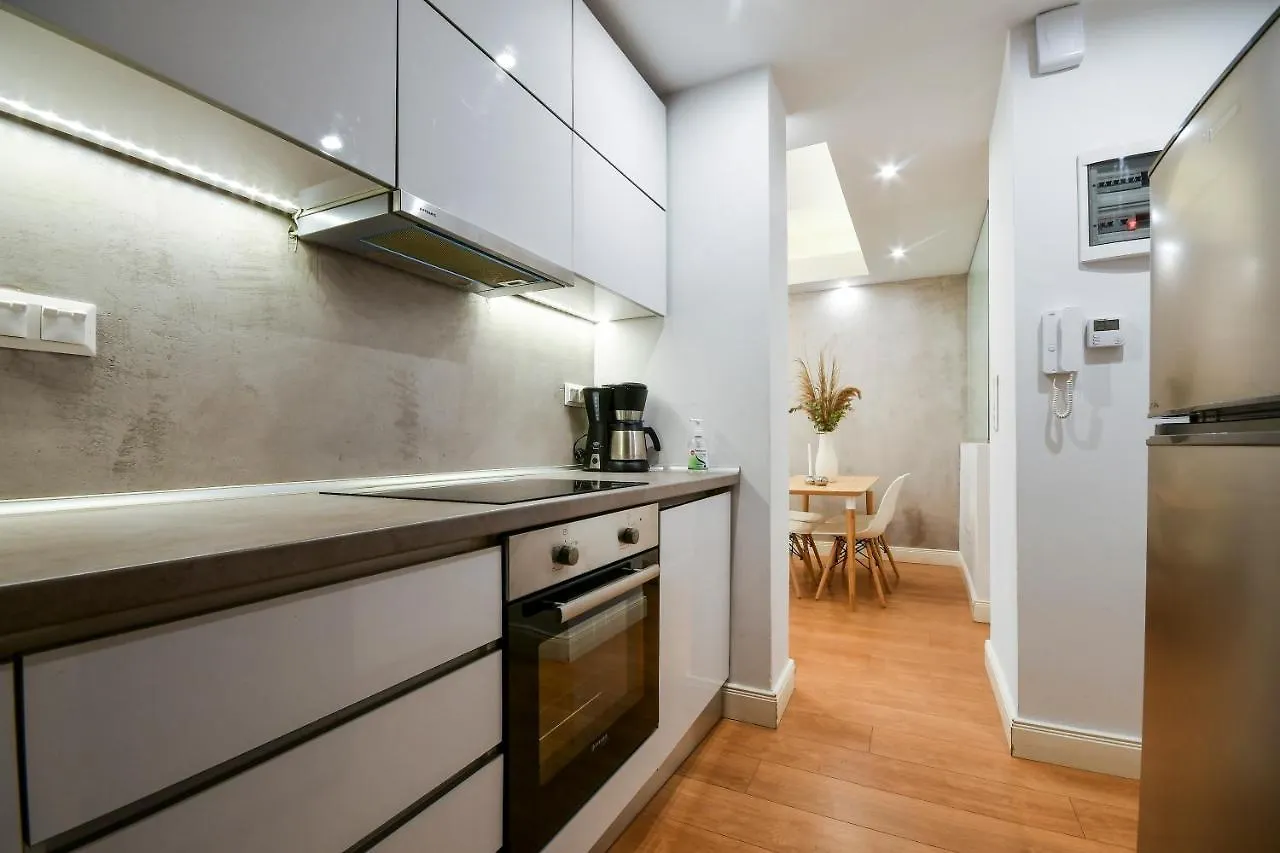 #Skgh Αvra & Ariadni Suites - Whitetower Citycenter Thessaloniki Apartment